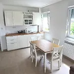 Vedran Apartment *